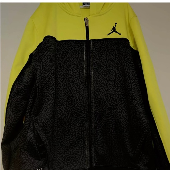 Nike Air Jordan Black and Yellow boys jacket XL - Picture 7 of 7